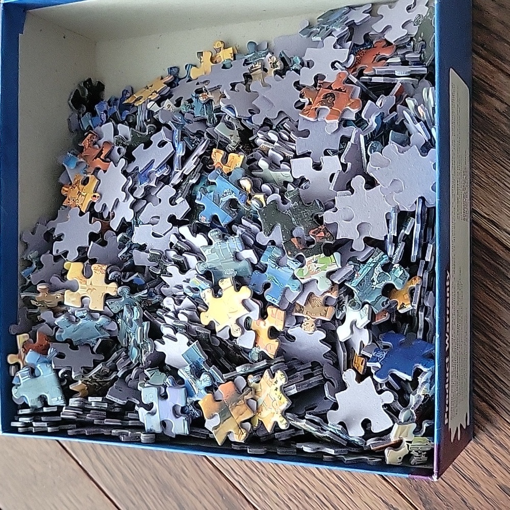 Disney Mickey Mouse Photomosaics Puzzle - Picture 4 of 5